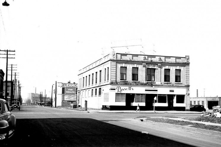 Russell's Creamery Superior