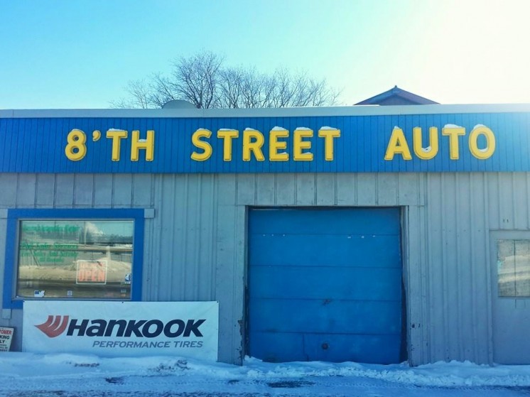 8th Street Auto