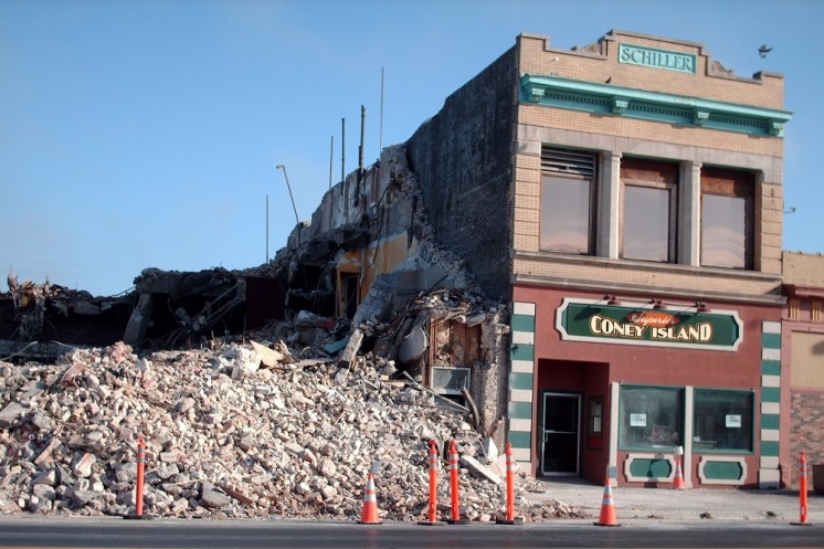 Palace Theater Demolition - Nov 2006