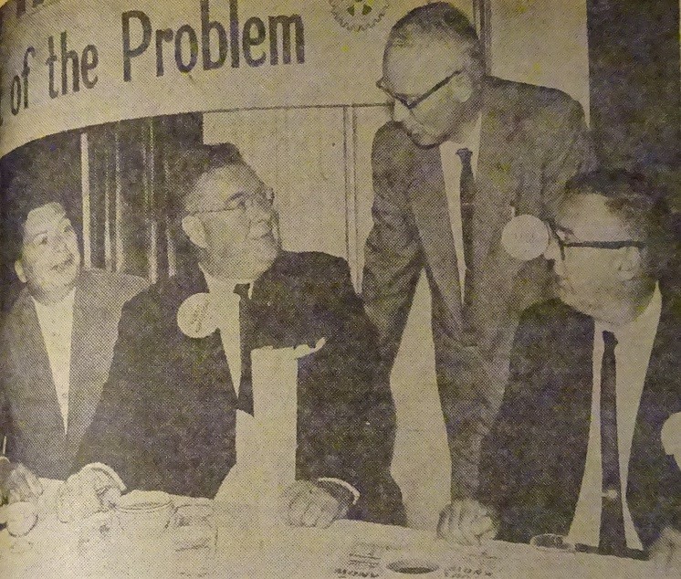 Chamber of Commerce Officials