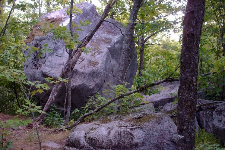 080817-glacial-erratic