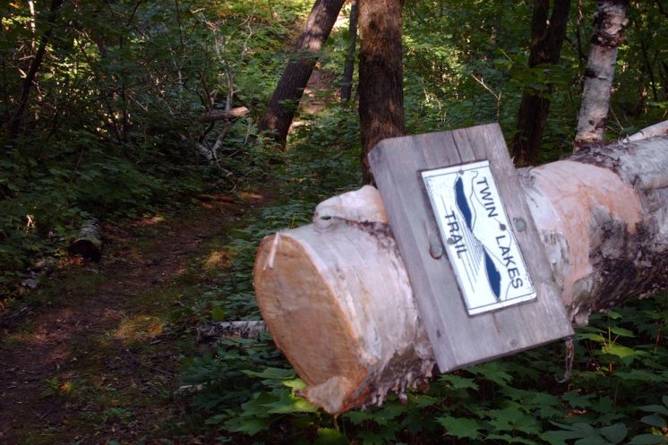 080818-twin-lakes-trail
